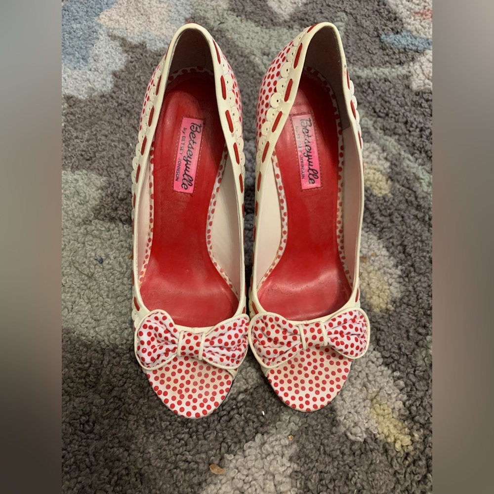 Betsey Johnson Betseyville Peep Toe Heels with Bow